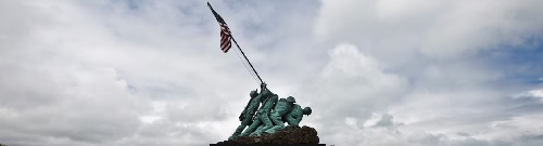 The Iwo Jima War Memorial near the Main Gate aboard Marine Corps Base Hawaii, Kaneohe Bay, April 28, 2015 (U.S. Marine Corps photo by Cpl. Ricky S. Gomez / Released).