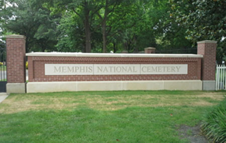 Memphis National Cemetery sign at the entrance.